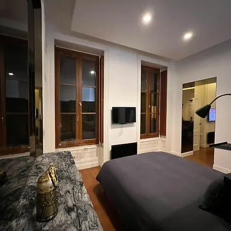 Stunning In The Center Of ! Apartment Lyon